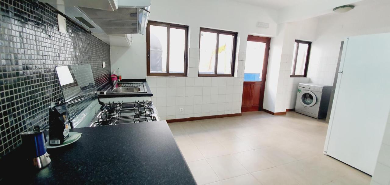 Kelly Guest House Praia Exterior photo